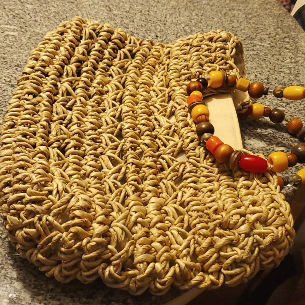 Straw handbag
